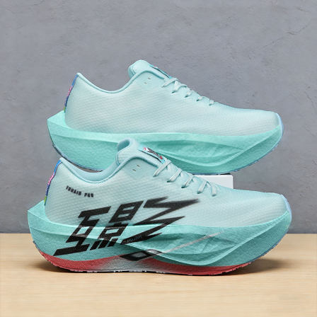 男鞋青少年运动鞋轻便透气男款减震踩屎感厚底不累脚初中学生跑鞋