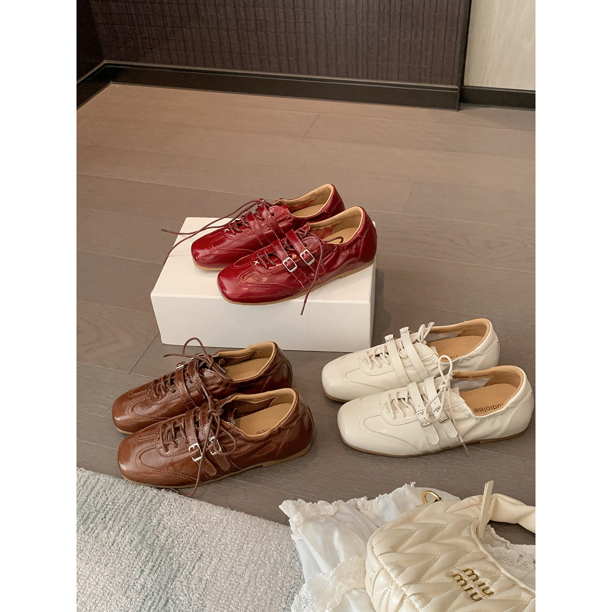 葡萄妈studiolee 增高3cm~双扣系带休闲鞋软底皮面芭蕾风德训鞋女主图