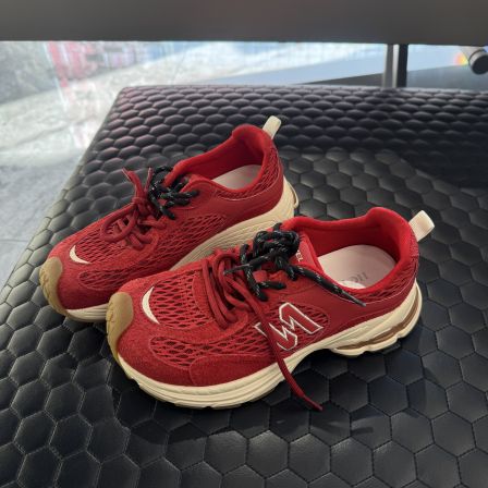 2026新款头层牛皮厚底增高百搭舒适透气休闲运动鞋