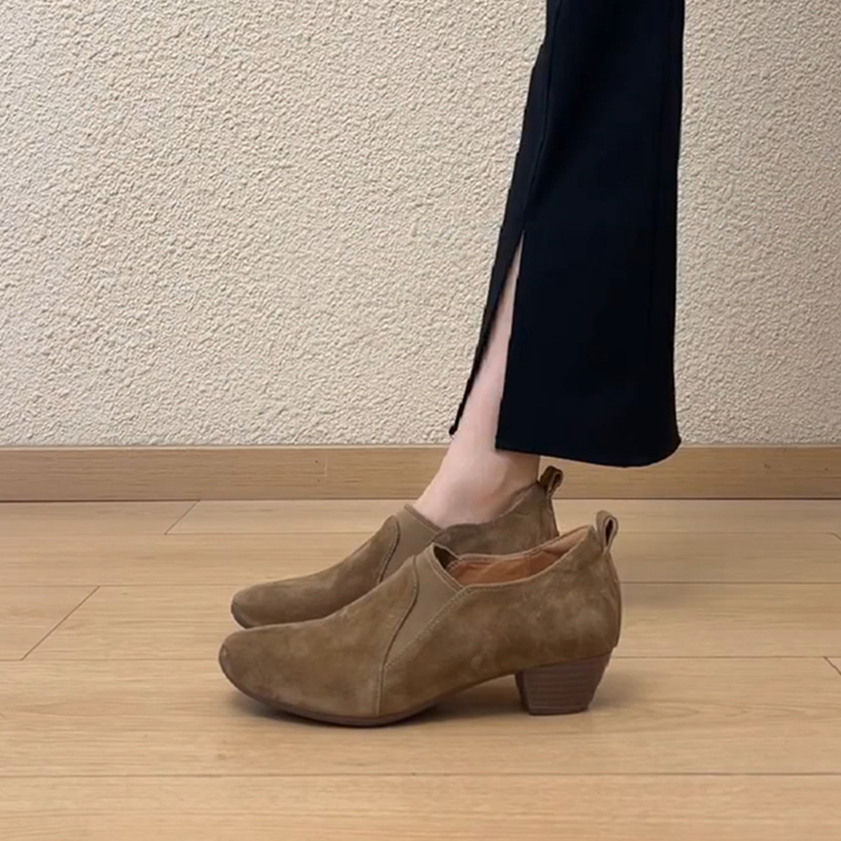 羊皮版~复古深口一脚蹬乐福鞋女简约圆头粗跟时尚百搭四季小皮鞋主图