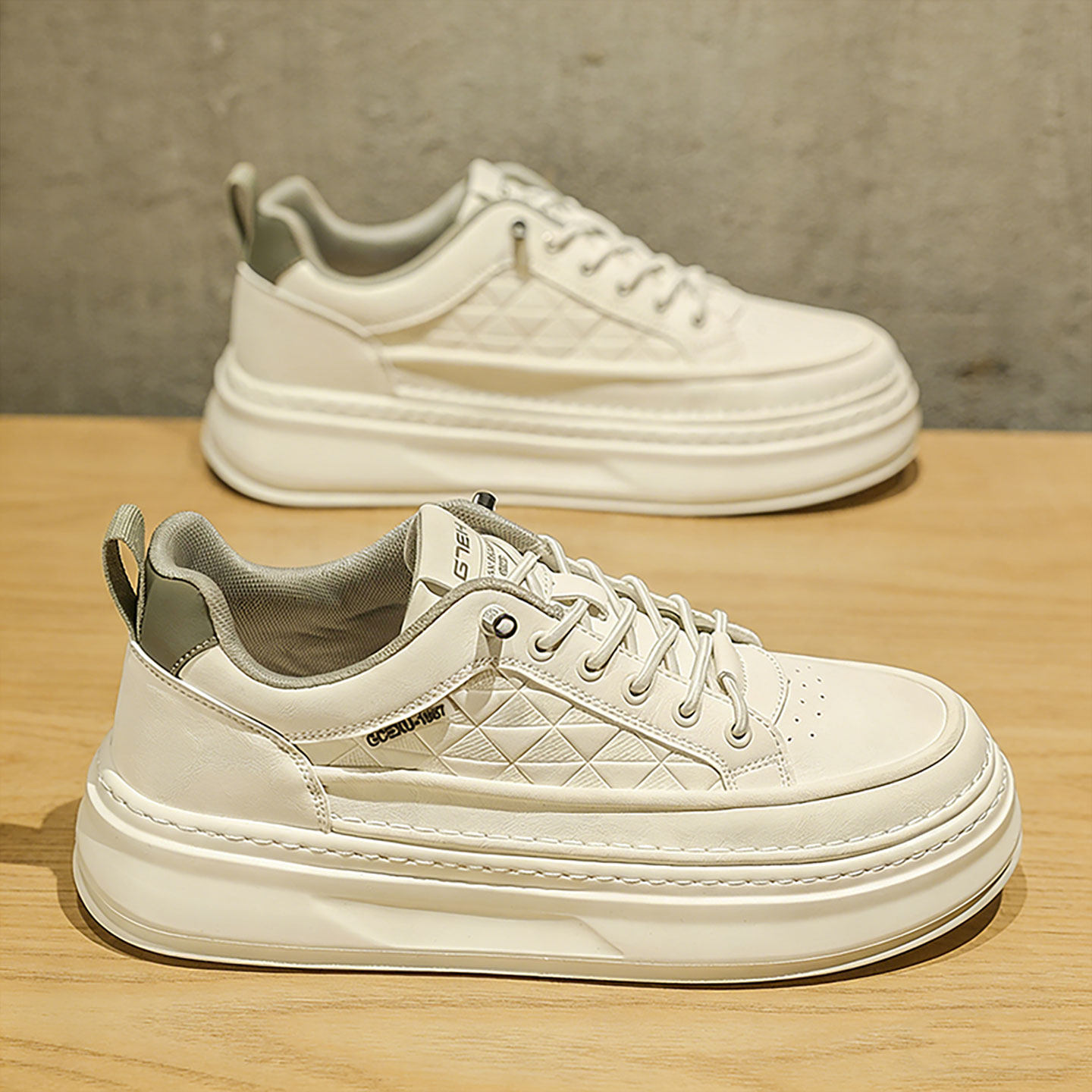 鞋子男百搭潮鞋无鞋带休闲小白鞋增高厚底耐磨高级感运动男士板鞋主图