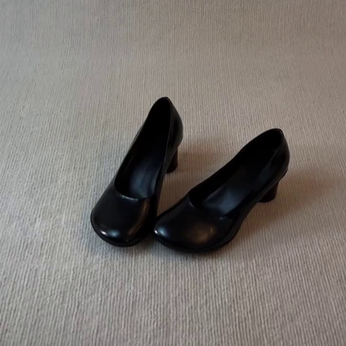 羊皮版~圆头粗跟百搭舒适简约设计通勤时尚休闲高级感女玛丽珍鞋主图