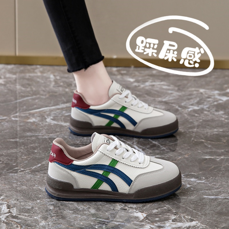 真皮阿甘德训鞋女新款爆款春季平底舒适女士休闲鞋软底轻便运动鞋主图