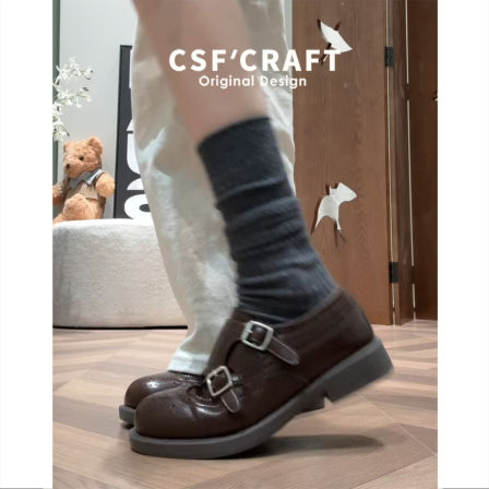 牛皮版~英伦风皮带扣乐福鞋女秋冬布洛克雕花圆头小皮鞋复古单鞋