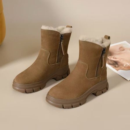 KST679 东北雪地靴女款冬季女鞋加绒加厚大棉鞋妈妈真皮羊毛靴子