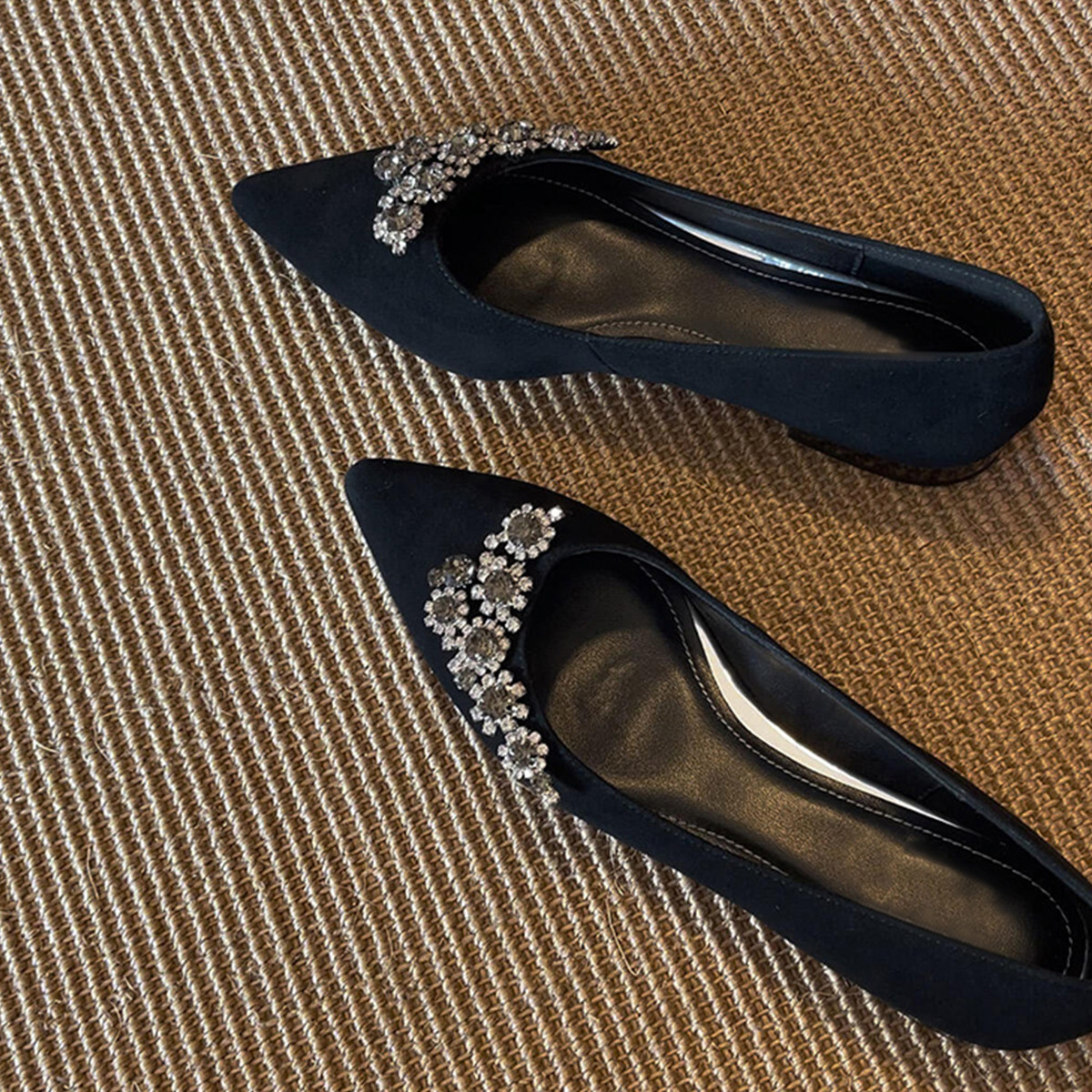 羊皮版~法式水钻口高级晚晚鞋女尖头绒面一脚蹬平底名媛风小单鞋主图