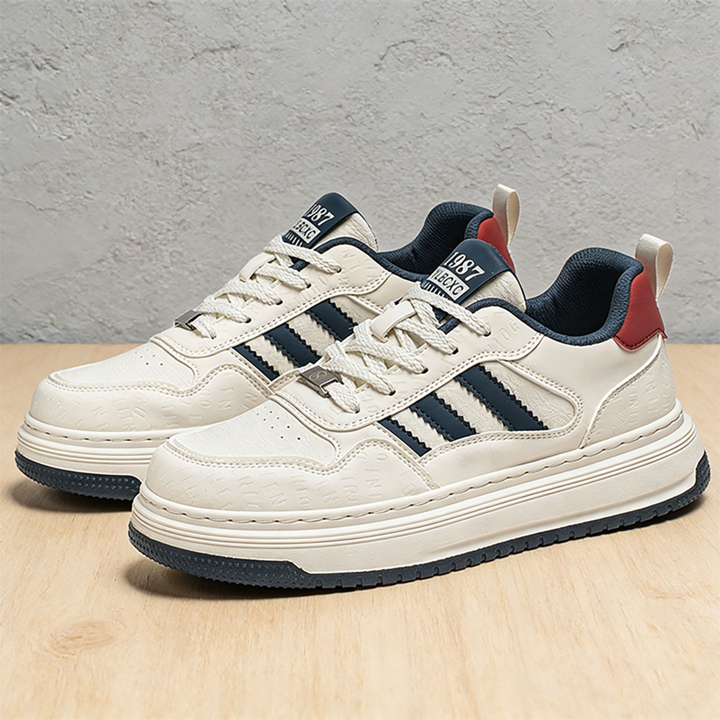 2026新款男鞋休闲鞋子百搭贝壳头小白潮鞋软底轻便青少年增高板鞋主图