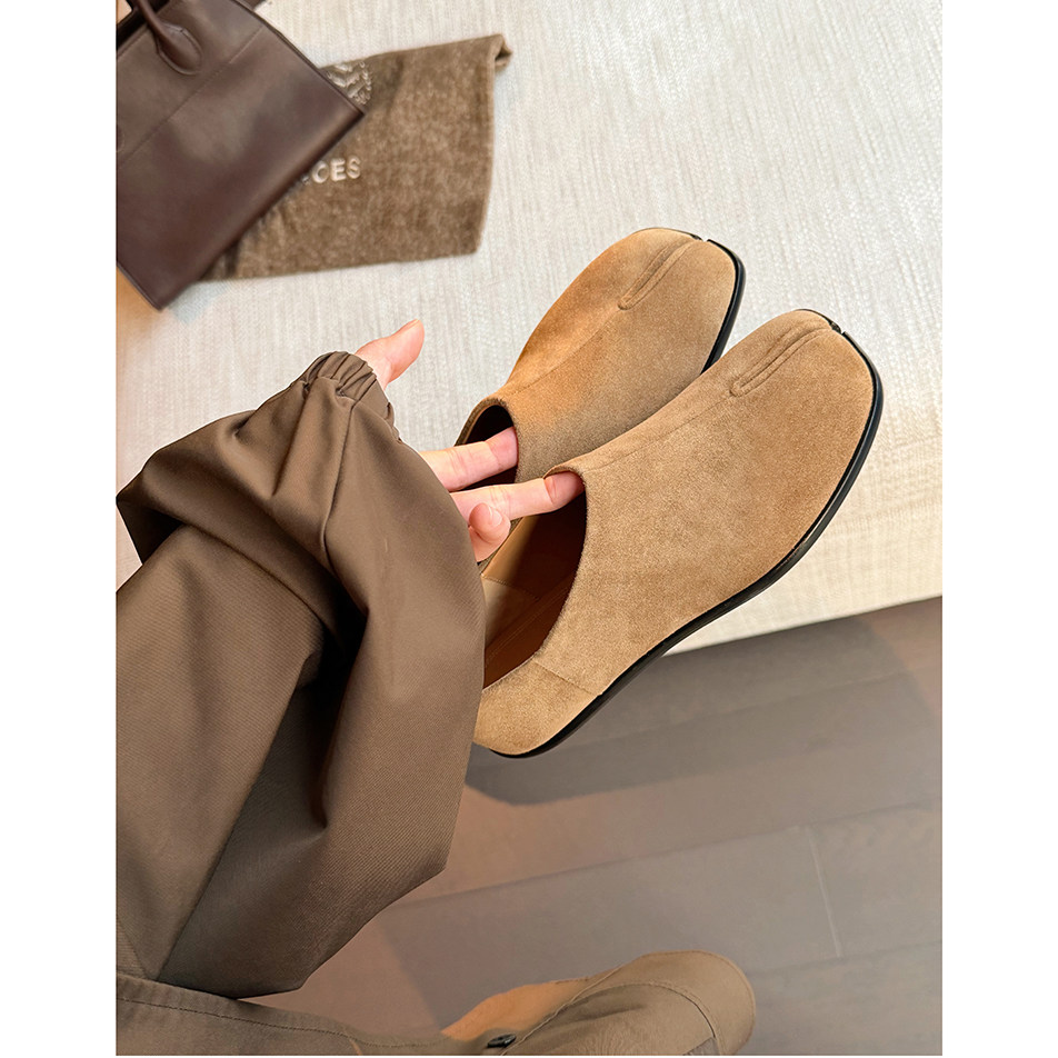 【黑标系列】葡萄妈studiolee 高级感进口胎牛反绒tabi分趾鞋女主图