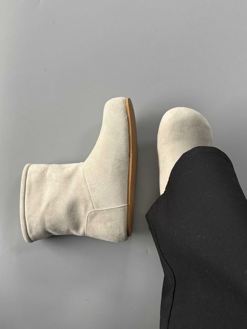 切尔西靴男女马丁靴英伦短筒雪地靴潮款大头秋冬款休闲套脚烟筒靴主图