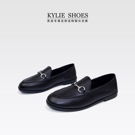 【写了悠悠名字的鞋】（圈粉款）跟高2cm平底英伦乐福鞋/半码拍小