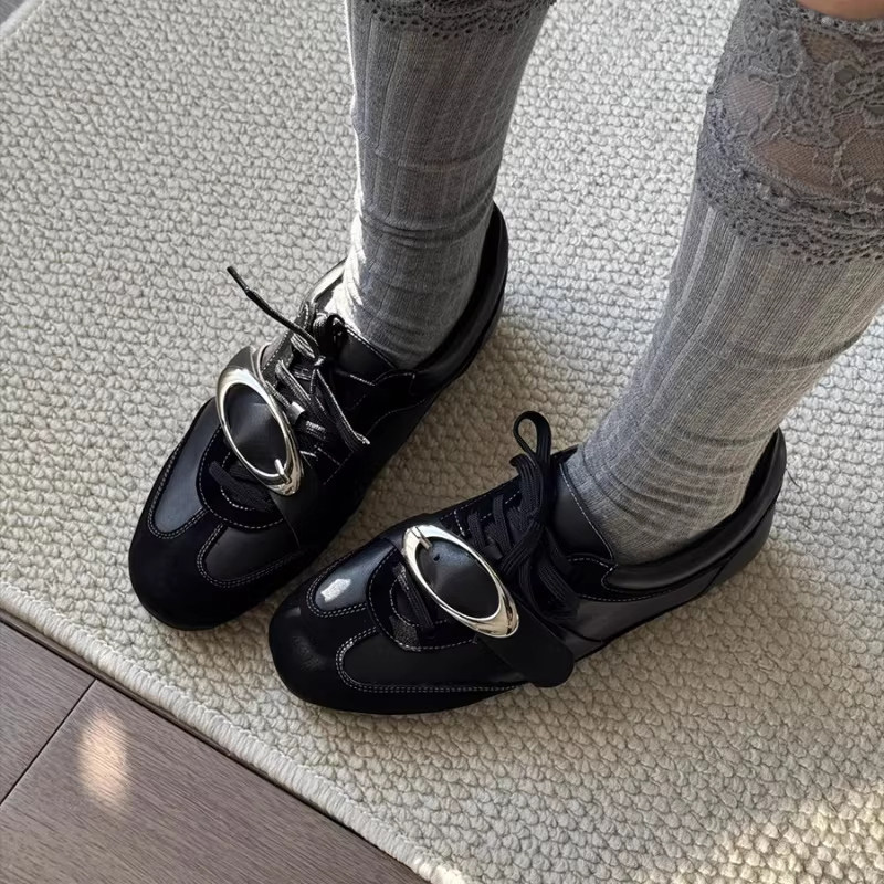 复古金属扣德训鞋女2026春季新款黑色系带学院风运动鞋单鞋阿甘鞋主图