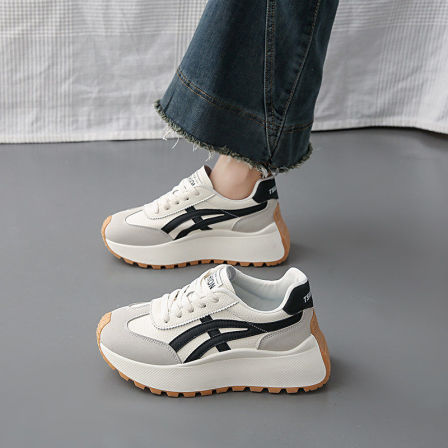 高级感爆款阿甘鞋女2026春季新款皮面防水防滑厚底休闲运动鞋软底