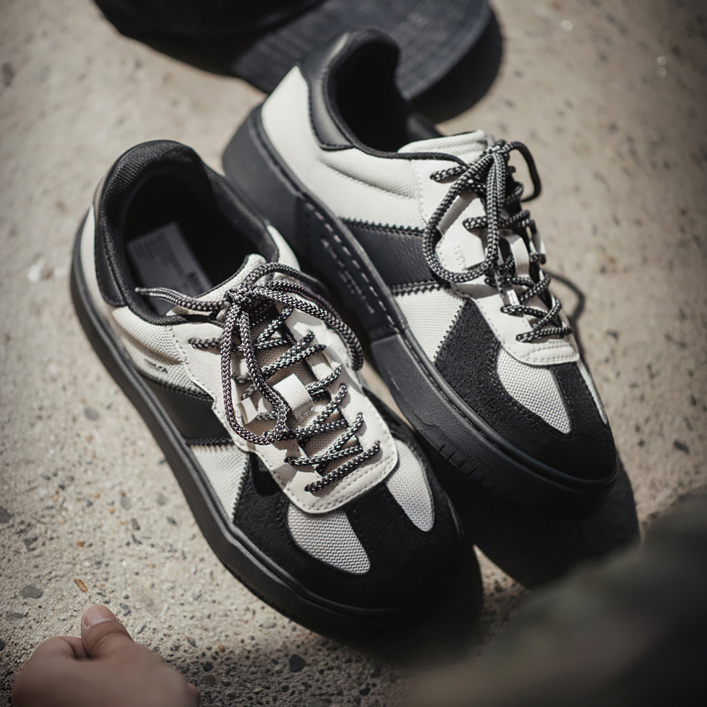 马登熊猫德训鞋2026春季新款复古厚底增高休闲阿甘鞋男士通勤板鞋主图