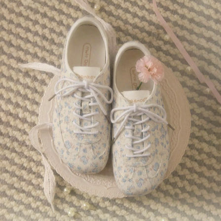 多嘴驴Donkey芭蕾德训鞋女春秋Doki Milk系列碎花配裙子休闲板鞋