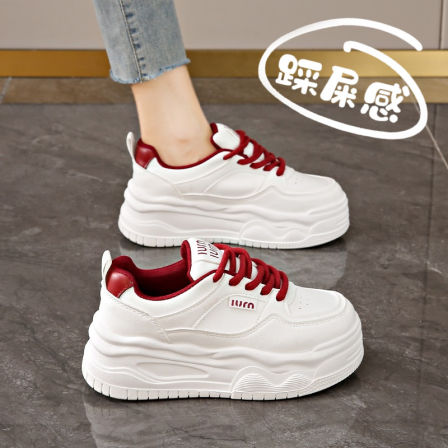 踩屎感孕妇专用防滑运动鞋女春季2026年超火新款软底爆款小白板鞋