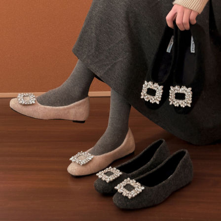 3CM内增高水钻单鞋女春冬季新款小香风方头芭蕾加绒棉毛毛鞋呢子