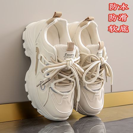 运动小白鞋女鞋2026春秋新款爆款软底学生跑步鞋显脚小真皮老爹鞋