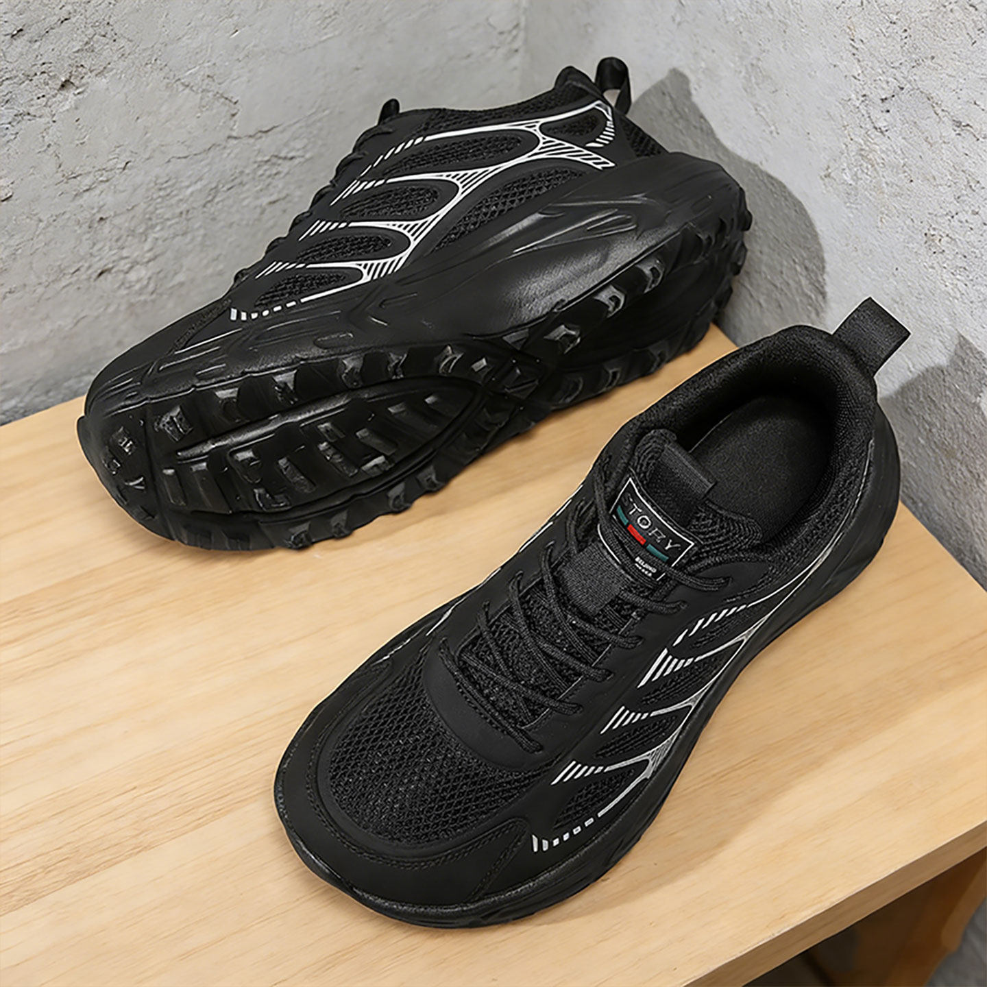 男鞋大尺码47不挤脚大头鞋透气户外运动鞋男士加宽舒适软底宽头板鞋主图