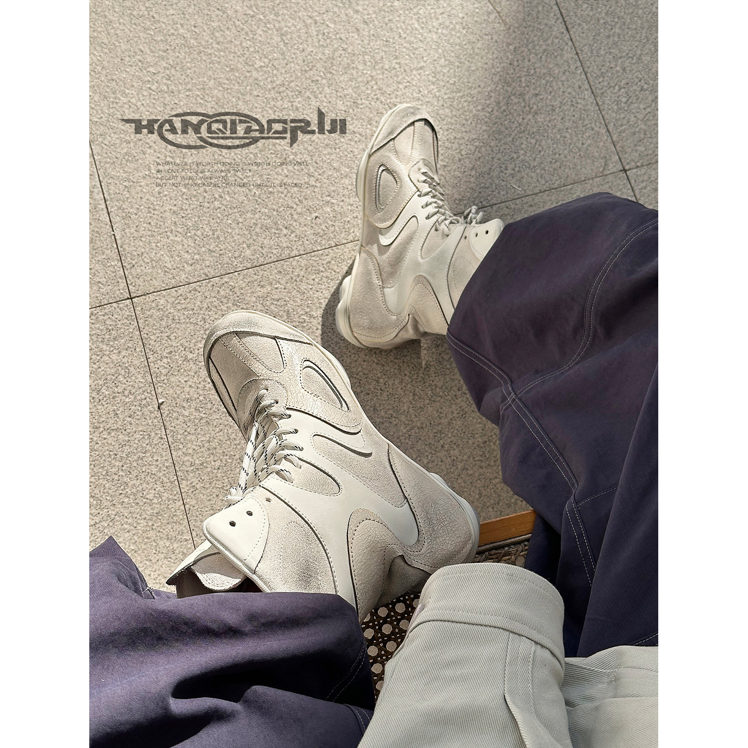 韩桥日记[幽渊系列]\"解构\"复古做旧擦脏高帮德训鞋白色拼接拳击靴主图