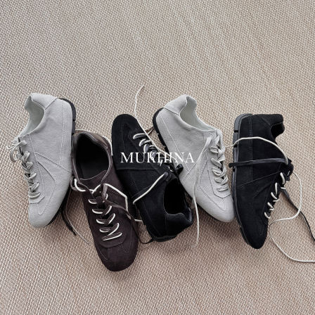 MUKHINA “轻履”002 反毛绒牛皮拼接薄底复古老钱风休闲德训鞋