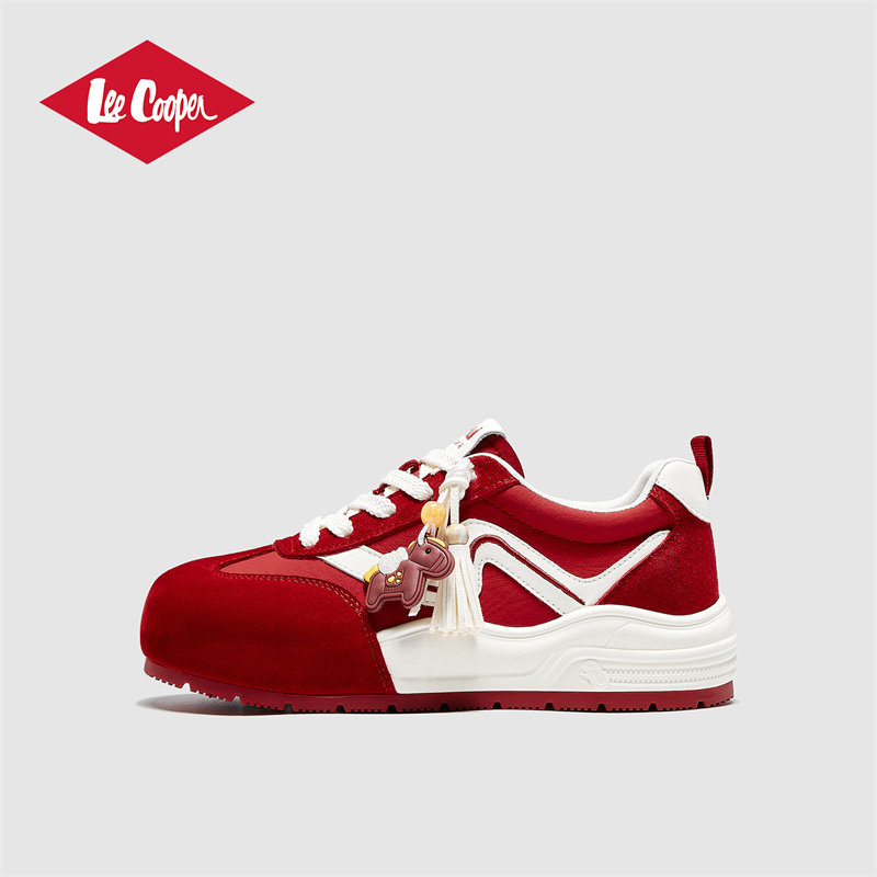 【爆品年货节】LeeCooper【马上有钱】德训鞋女款春季内增高板鞋主图