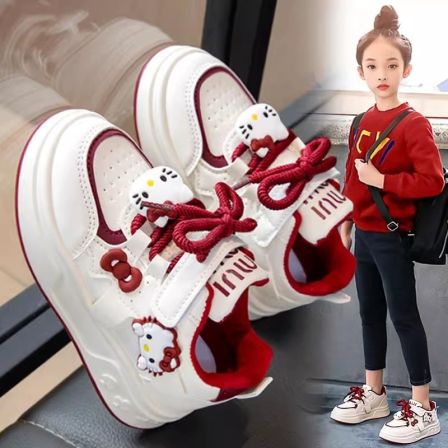 红色女童鞋子板鞋2026春季款儿童运动小白鞋女孩卡通猫新年鞋皮面