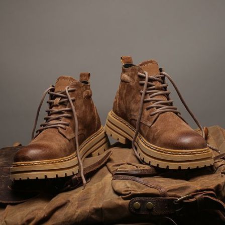 马丁靴男款2026春秋新款复古真皮休闲马丁靴百搭高帮英伦风工装靴