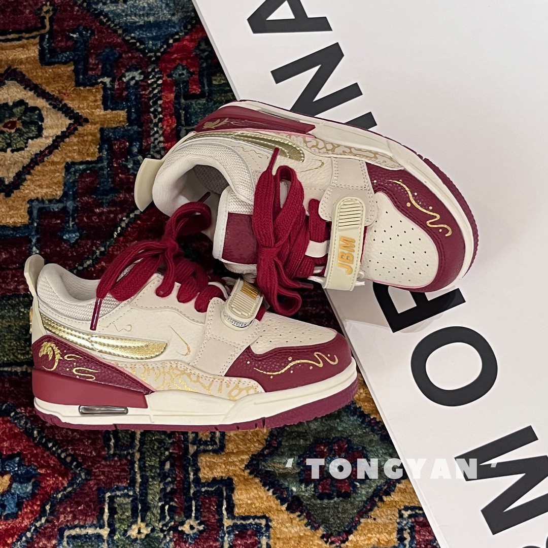 爆款男童运动鞋2026新年新款中大童时尚红色板鞋儿童童鞋潮（1312）主图