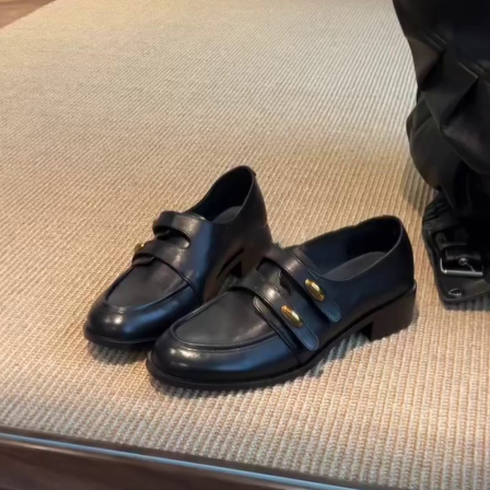 羊皮版~粗跟圆头橡胶底韩式单鞋通勤软底舒适复古小众女款小皮鞋