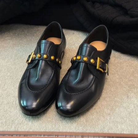 羊皮版~真皮时髦铆钉复古百搭深口乐福鞋女一脚蹬通勤舒适小皮鞋