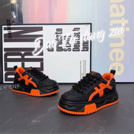 2025年个性拼色百搭舒适休闲增高厚底时尚休闲潮鞋男鞋新款板鞋