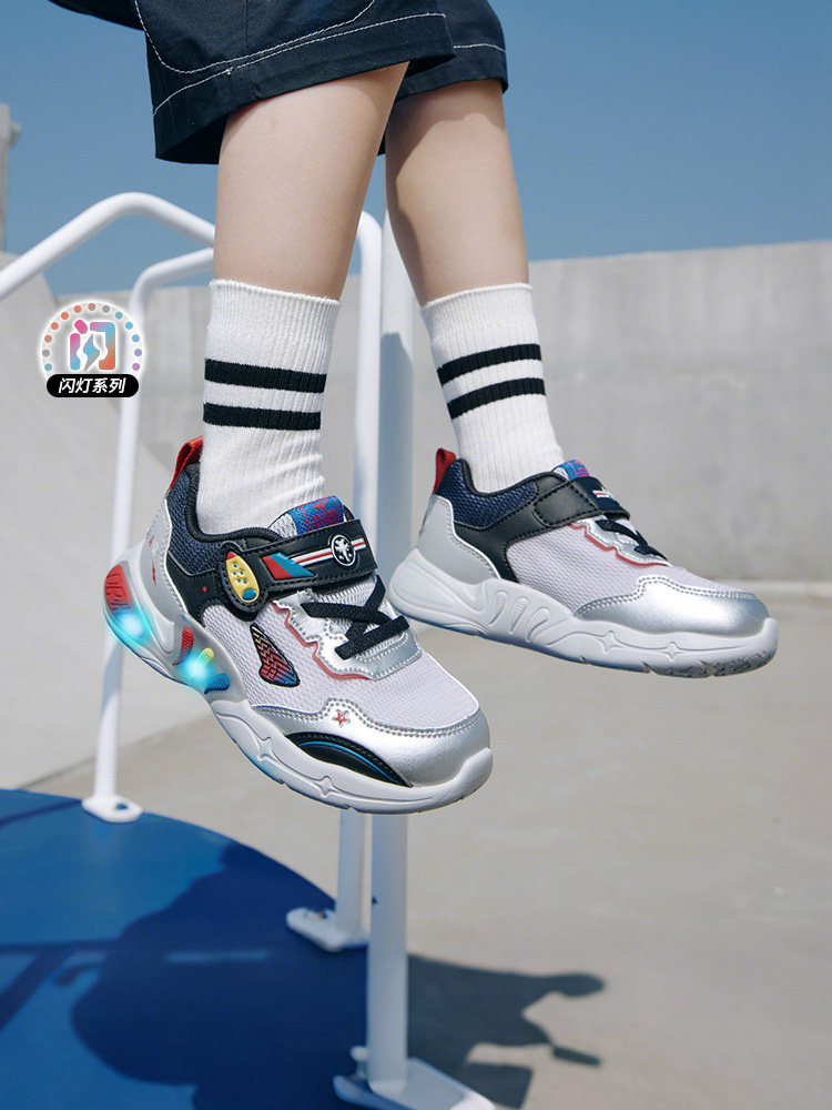江博士童鞋秋款轻便男女发光儿童幼儿学步鞋主图