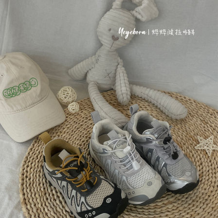 JBM男童春季潮酷芒果头运动鞋2026儿童徒步轻便软底老爹鞋休闲鞋