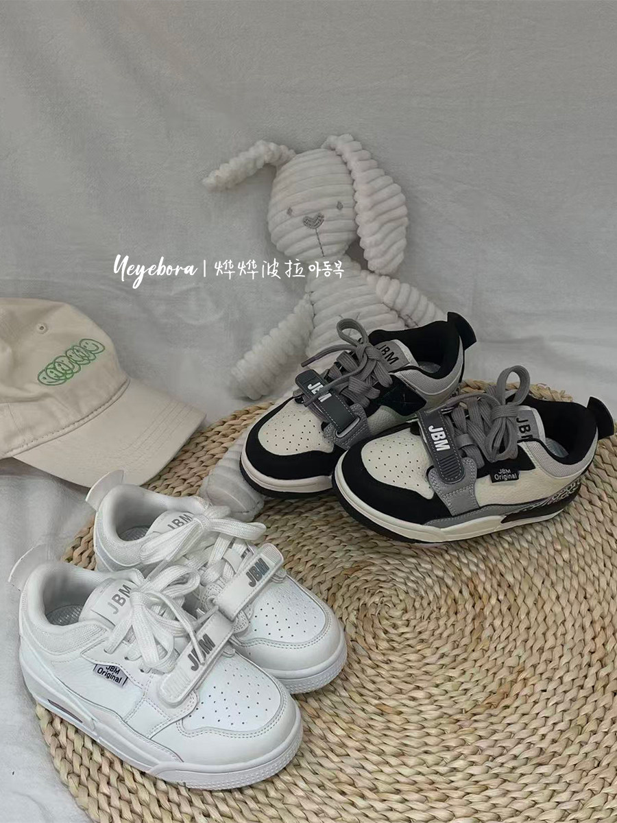 JBM男童2026春季新款小白鞋儿童百搭休闲板鞋中大童魔术贴运动鞋主图
