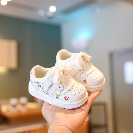 婴幼儿学步鞋春秋季软底女宝宝鞋子防滑男童鞋儿童小白鞋女童板鞋