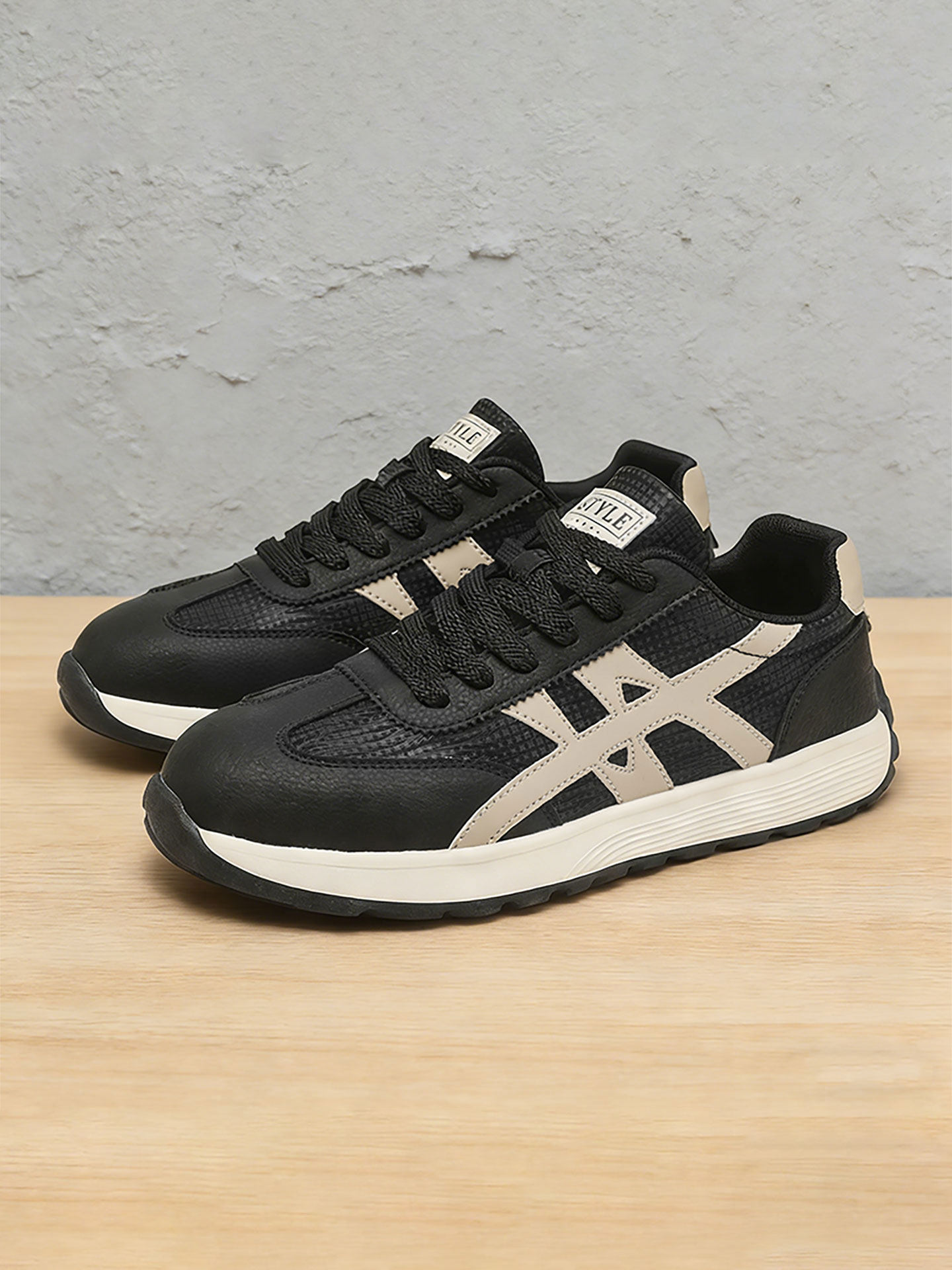 男士鞋子高级感经典百搭阿甘板鞋软底防滑不脚臭男生休闲运动鞋子主图