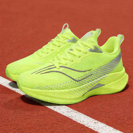 男士鞋子2026新款透气网面运动鞋踩屎感厚底防滑学生不带碳板跑鞋