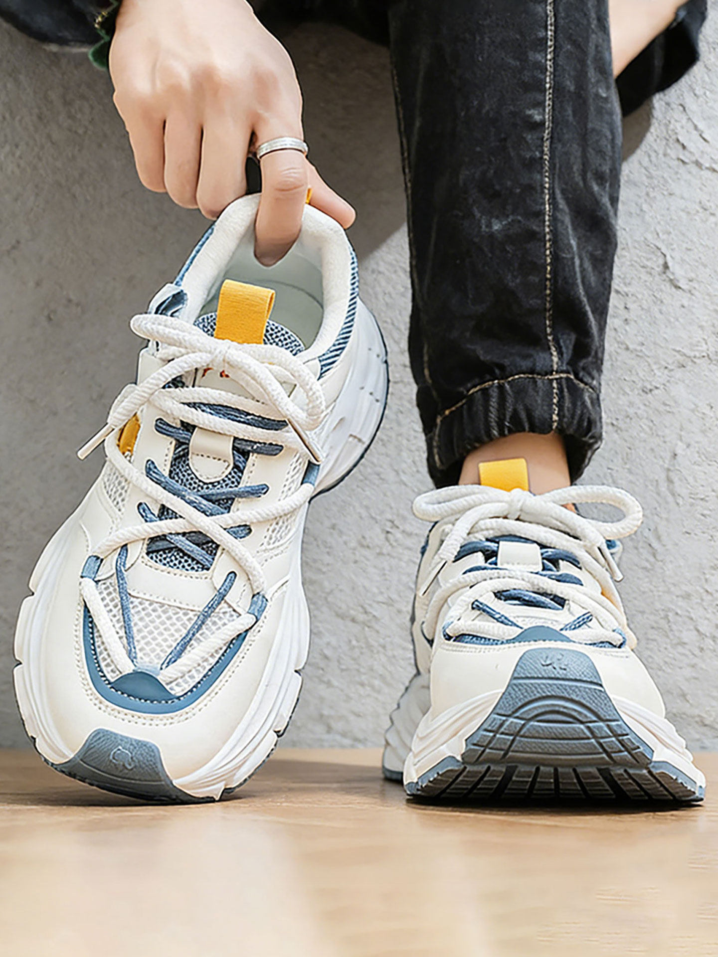 男网面运动鞋2026新款防臭透气青少年增高老爹潮鞋耐磨防滑跑步鞋主图