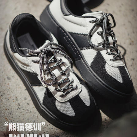 马登熊猫德训鞋2026冬季新款复古厚底增高休闲阿甘鞋男士通勤板鞋