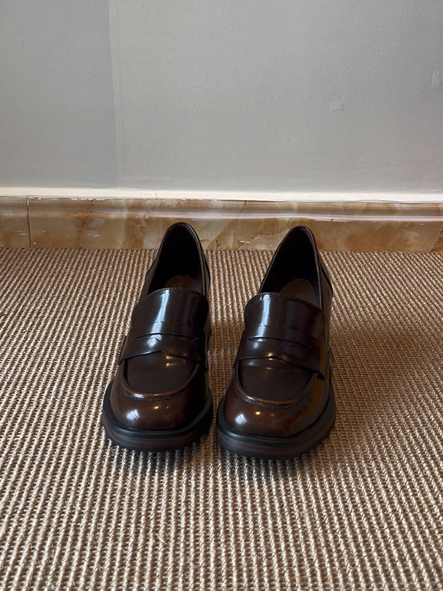 Wheat house ~！日系复古圆头真皮乐福鞋女通勤一脚蹬高跟小皮鞋主图