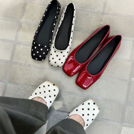 戈森定制波点单鞋女方头浅口2026春新款百搭玛丽珍芭蕾舞鞋平底鞋