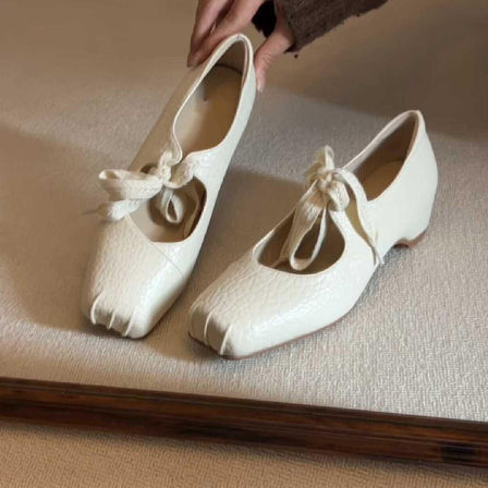 羊皮版~白色温柔方头芭蕾鞋女真皮系带浅口内增高软皮玛丽珍单鞋