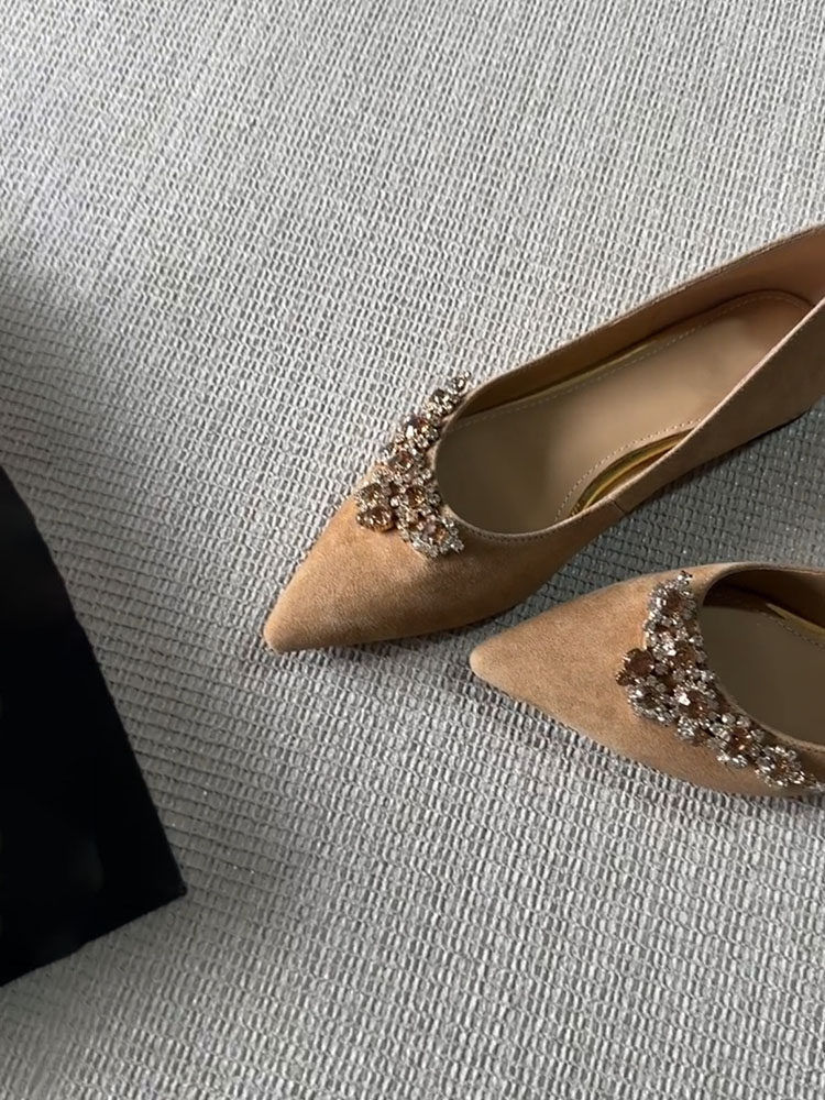 羊皮版~设计感绝美水钻尖头浅口通勤百搭单鞋女一脚蹬舒适平底鞋主图