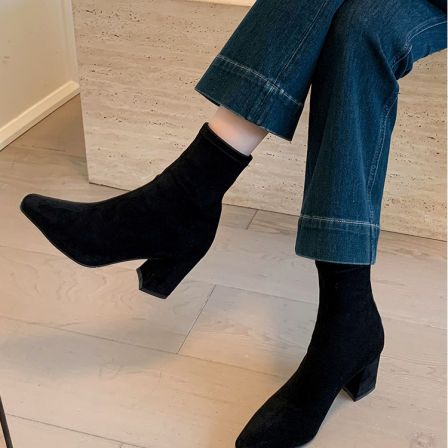 韩版弹力靴绒面粗跟短靴女冬季方头瘦瘦靴黑色时装靴高跟鞋后拉链