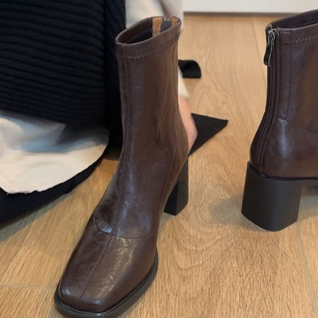 秋冬新款方头高跟瘦瘦靴女法式粗跟复古后拉链软皮短靴弹力时装靴