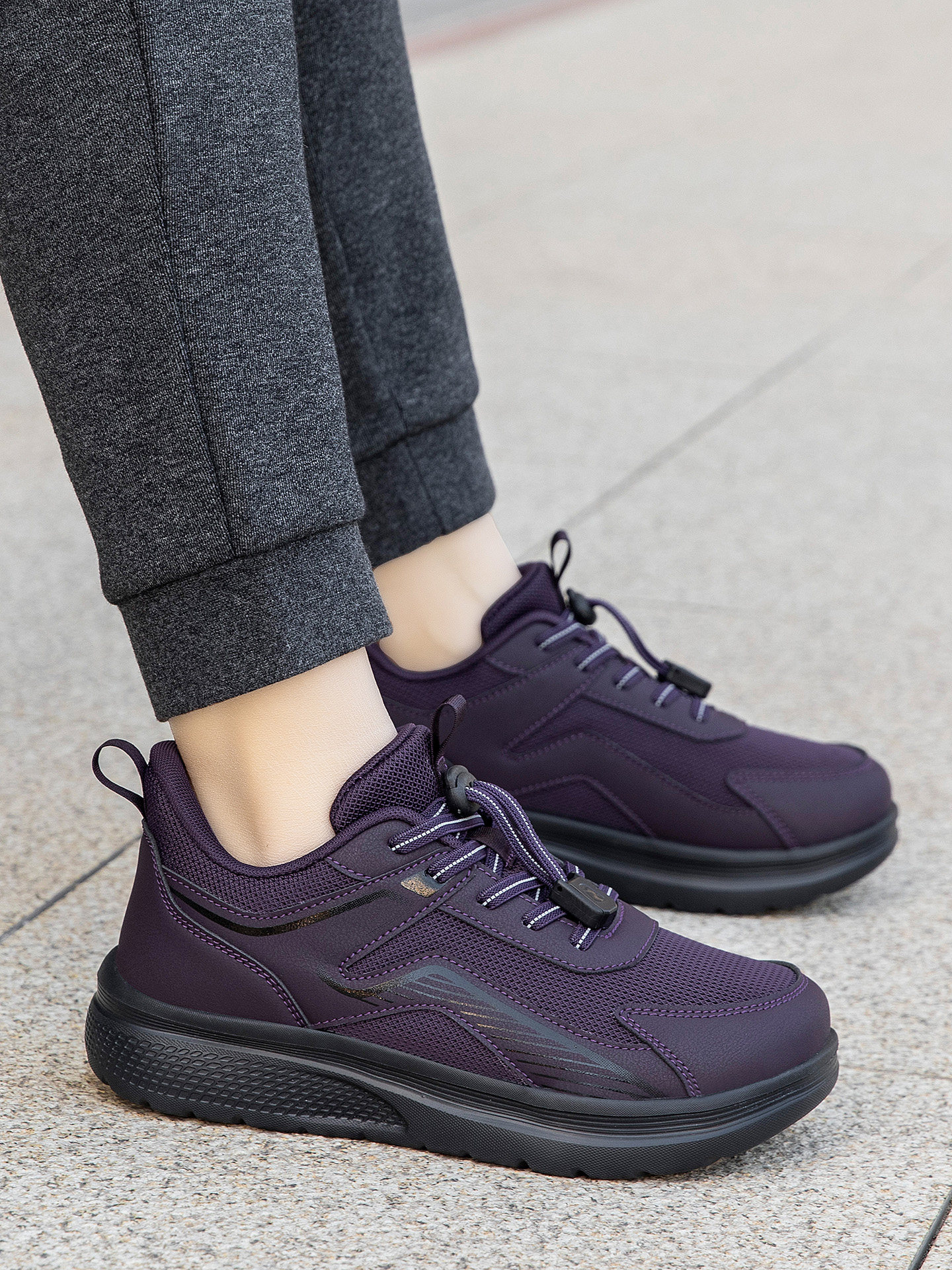 张凯丽老人鞋女防滑软底2026新款春季妈妈鞋中老年舒适运动健步鞋主图