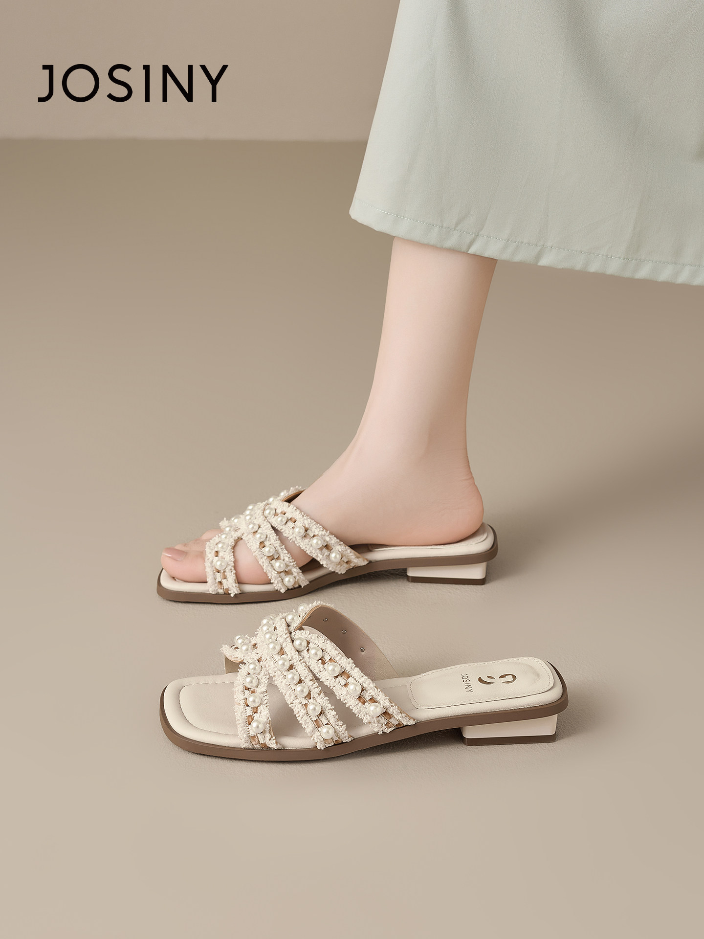 卓诗尼珍珠平底一字拖女款2026新款夏季时尚凉拖鞋女夏外穿仙女风主图