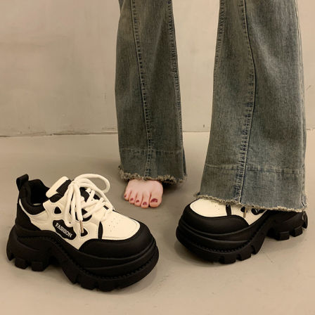 爆款松糕厚底老爹鞋女显脚小增高2026新款春季百搭运动休闲小白鞋