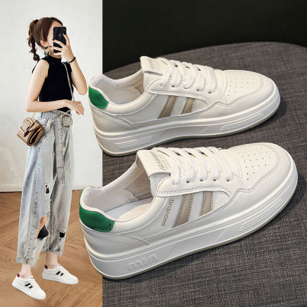 厚底真皮小白鞋女款2026新款春季爆款轻便软底休闲运动板鞋配裙子