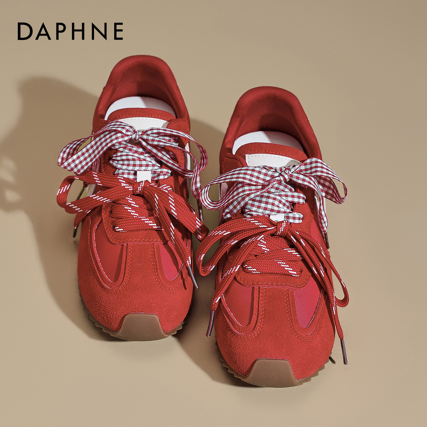 达芙妮红色德训鞋女2026春季新款内增高婚鞋运动鞋阿休闲甘新年鞋主图